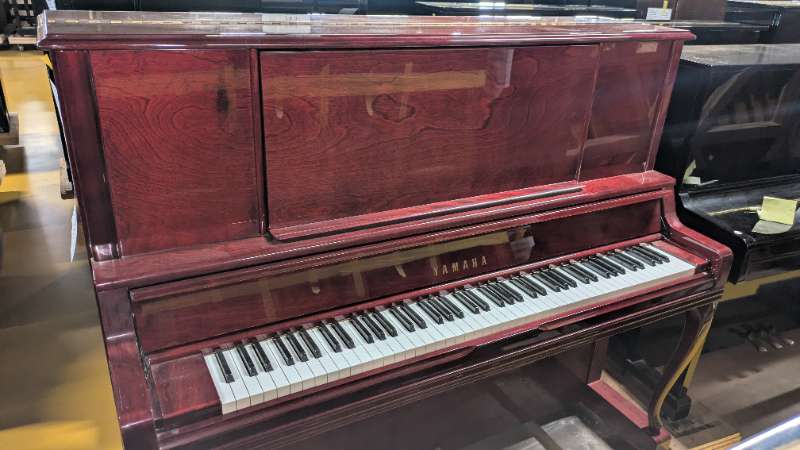 YAMAHA