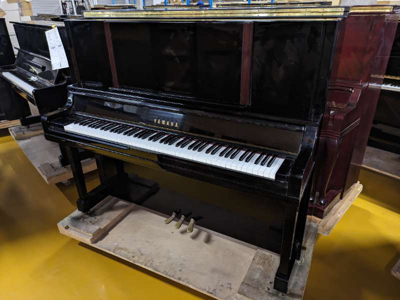YAMAHA