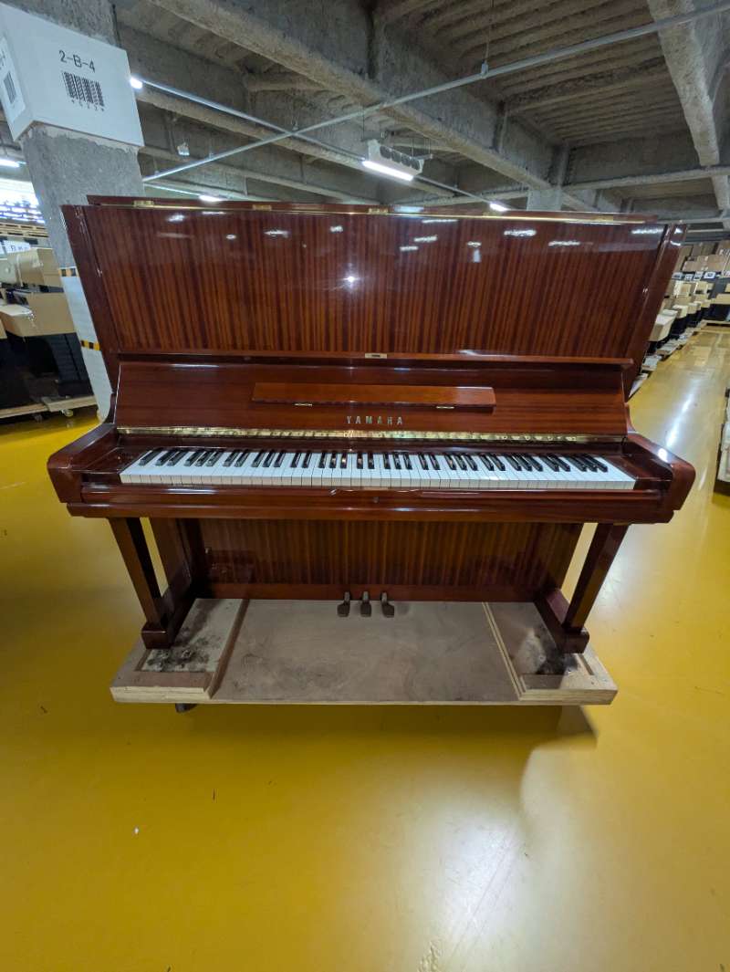 YAMAHA