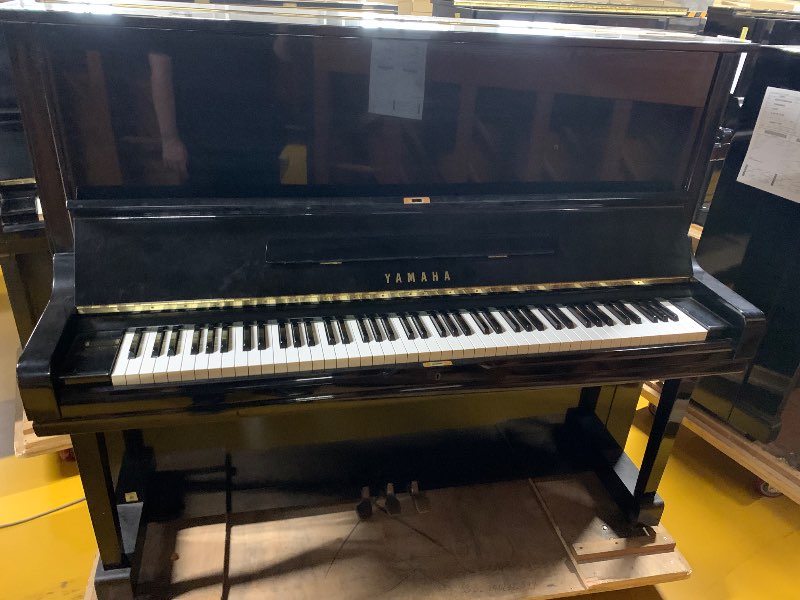YAMAHA