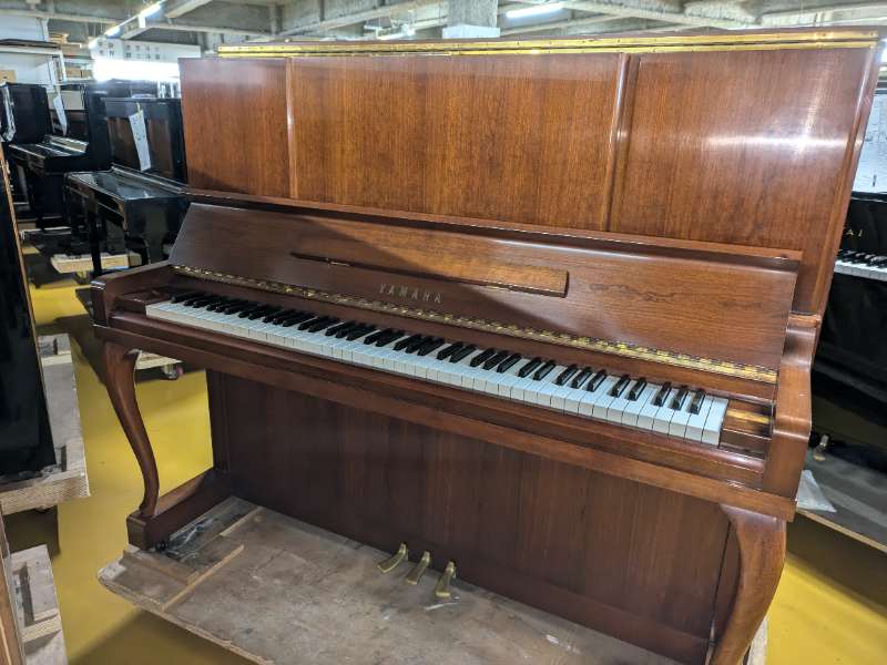 YAMAHA