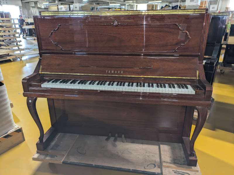 YAMAHA
