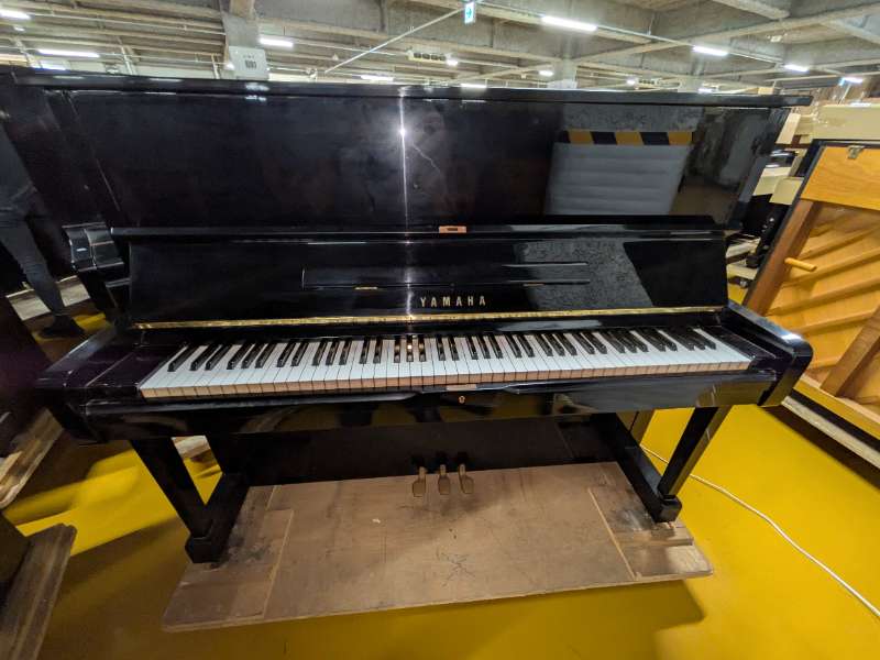 YAMAHA