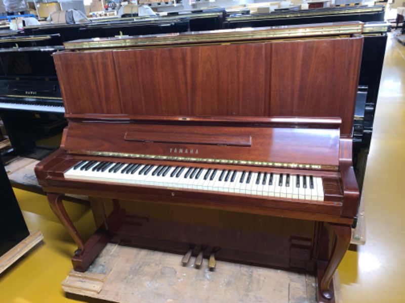 YAMAHA