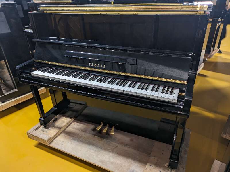 YAMAHA