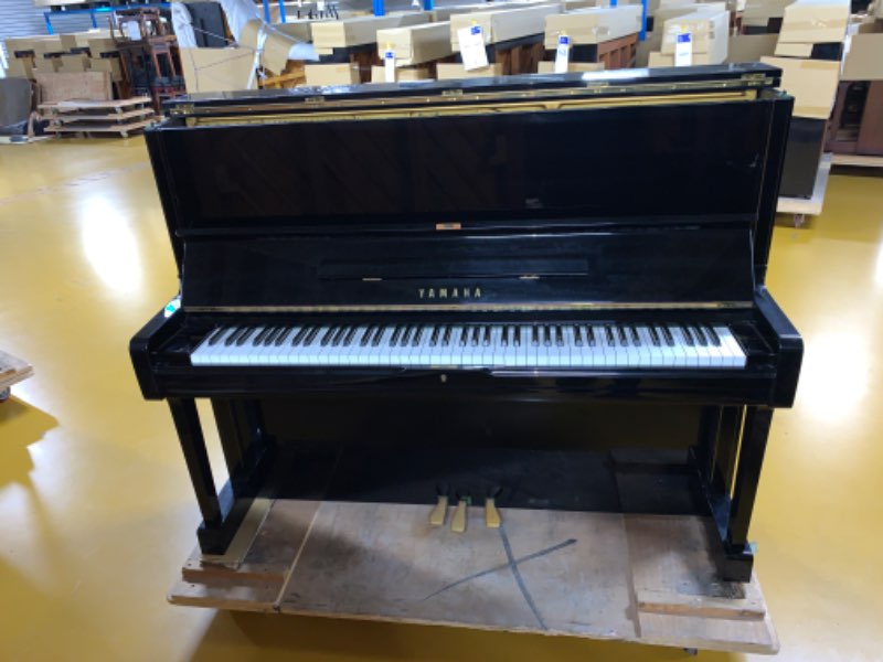 YAMAHA