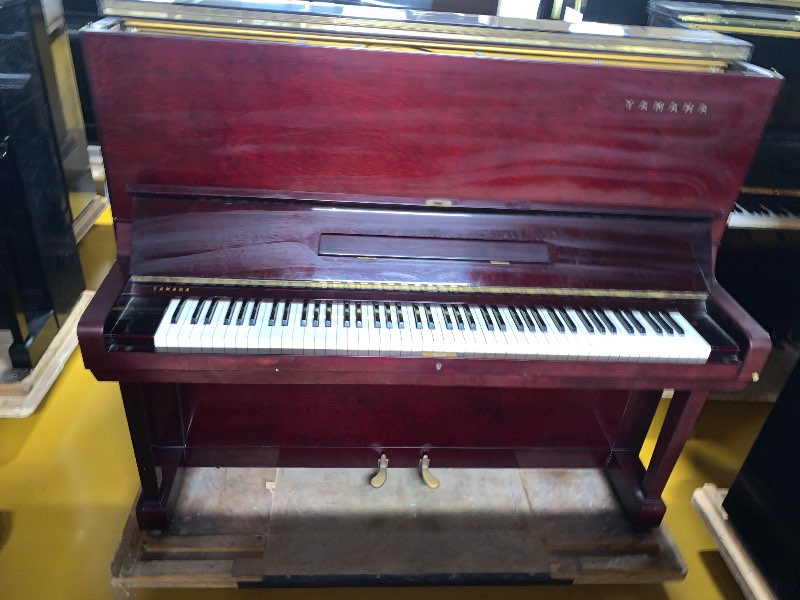 YAMAHA