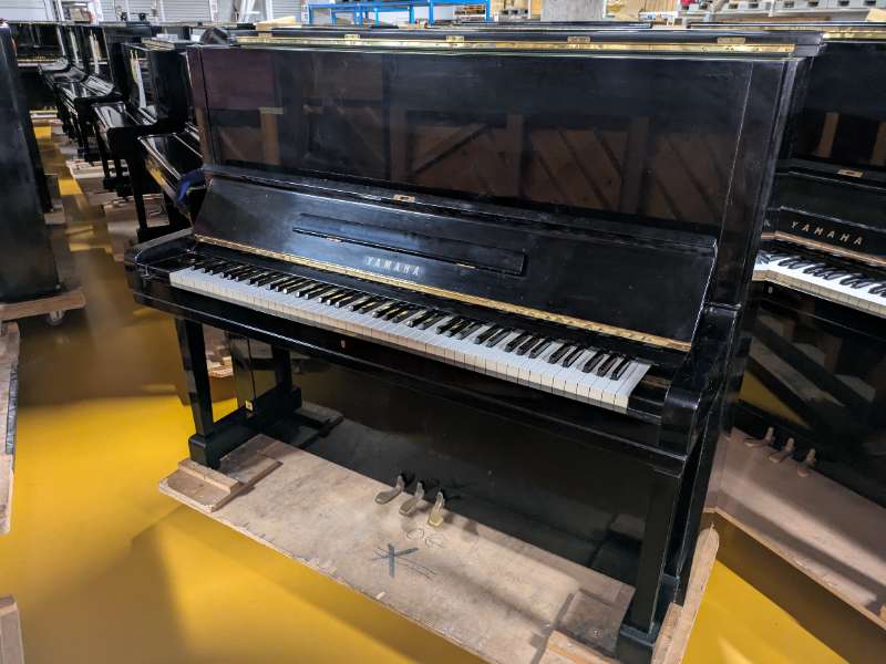 YAMAHA