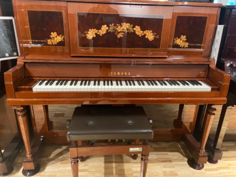 YAMAHA