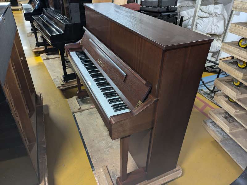 YAMAHA