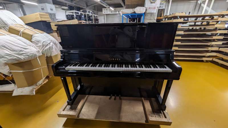 YAMAHA