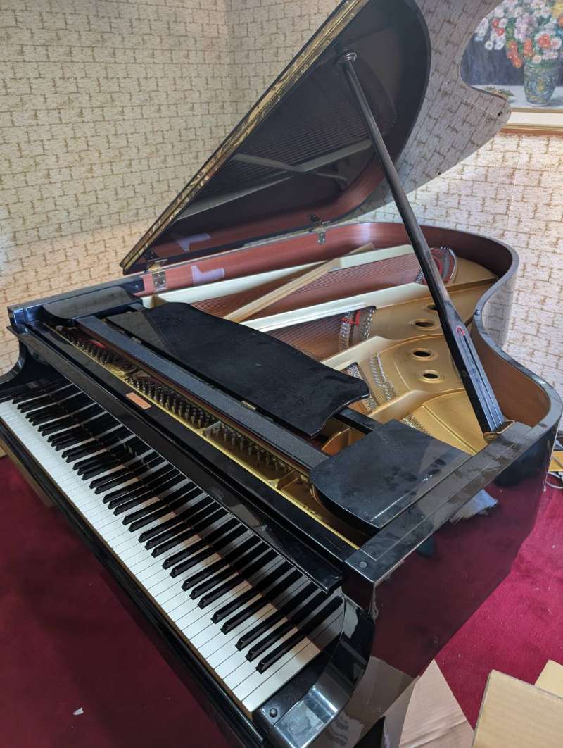 YAMAHA