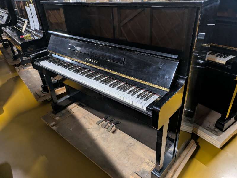 YAMAHA