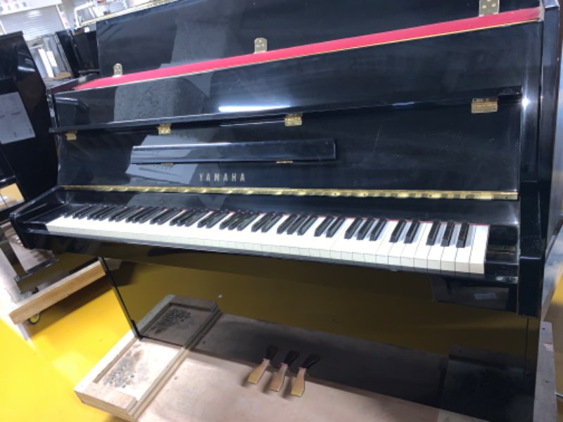 YAMAHA