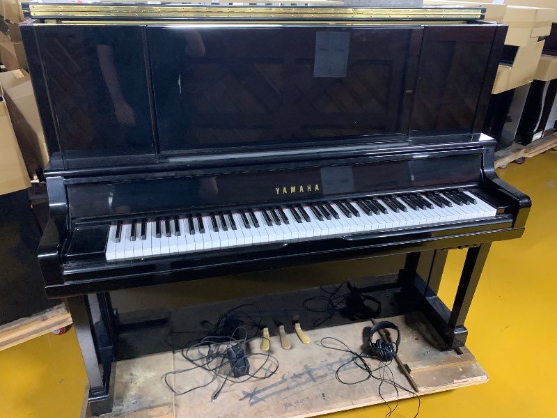 YAMAHA