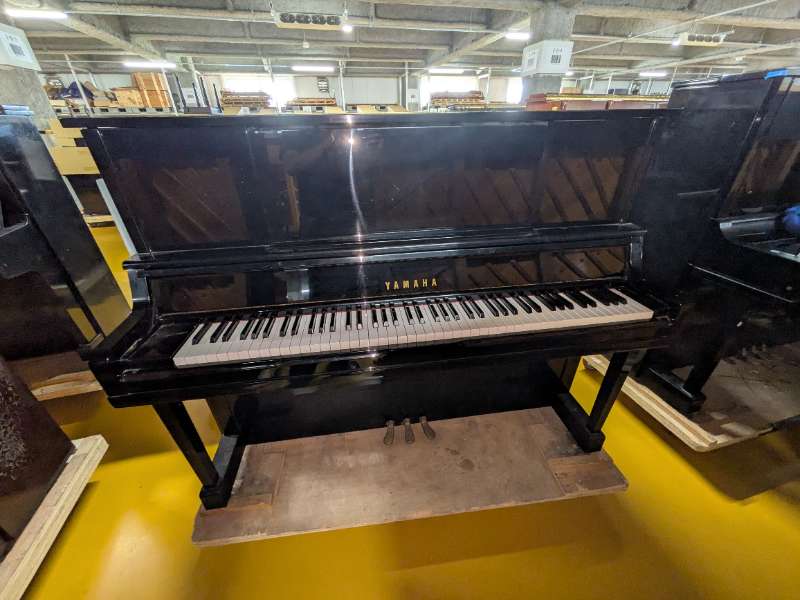YAMAHA