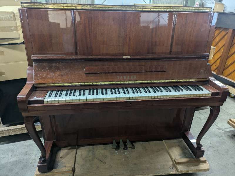 YAMAHA