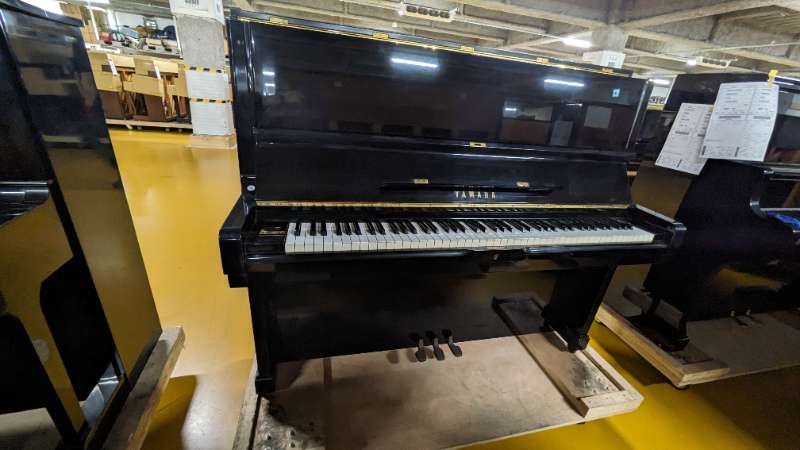 YAMAHA
