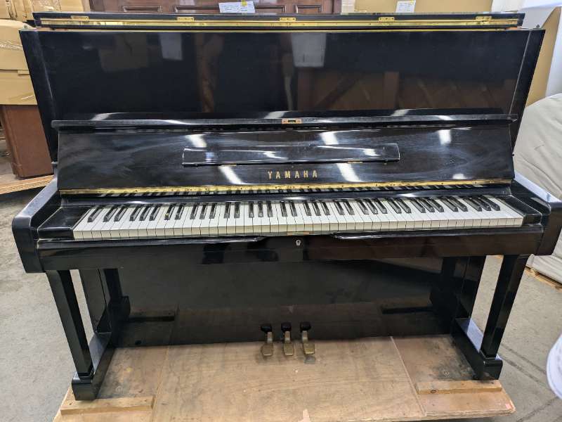 YAMAHA