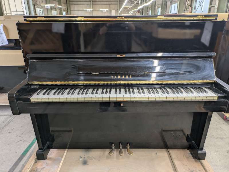 YAMAHA