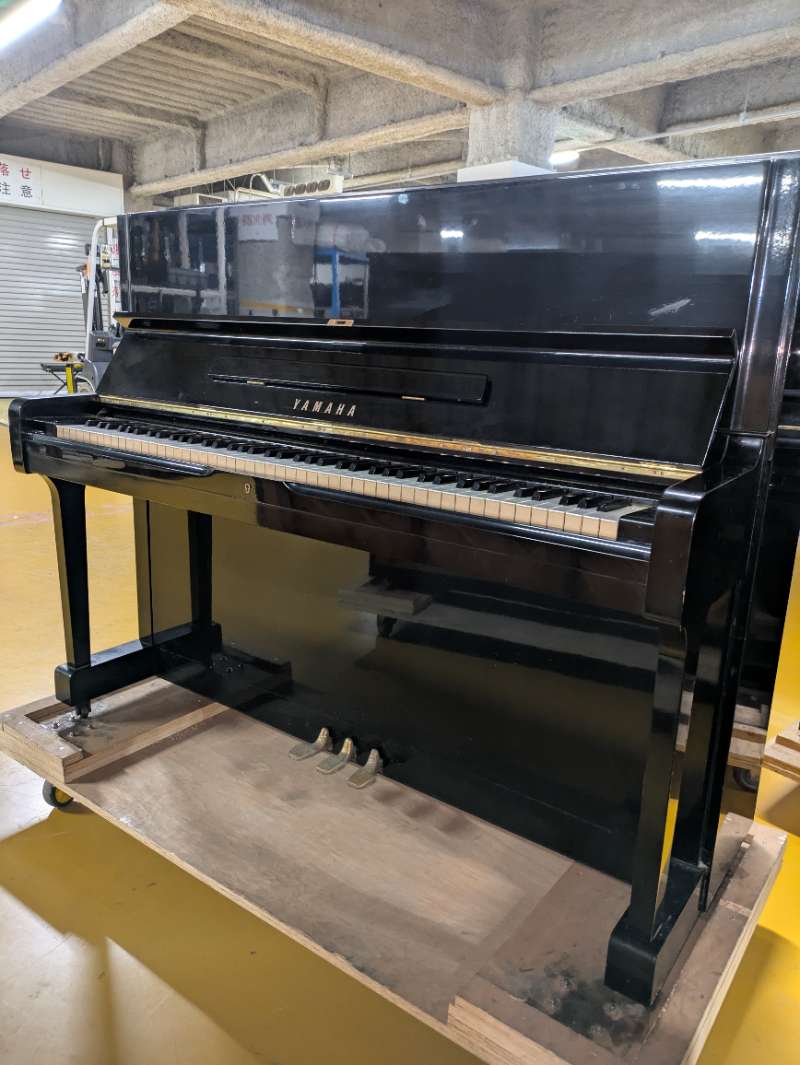 YAMAHA