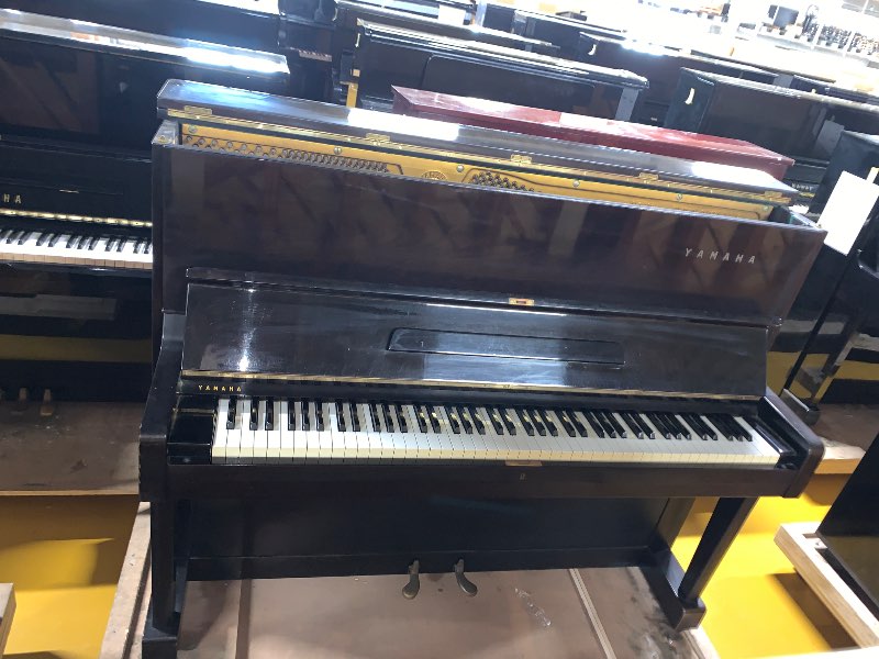 YAMAHA