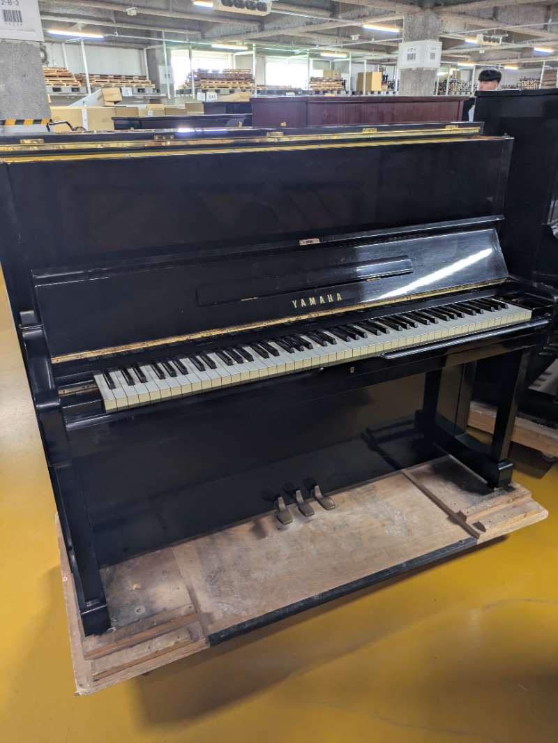 YAMAHA