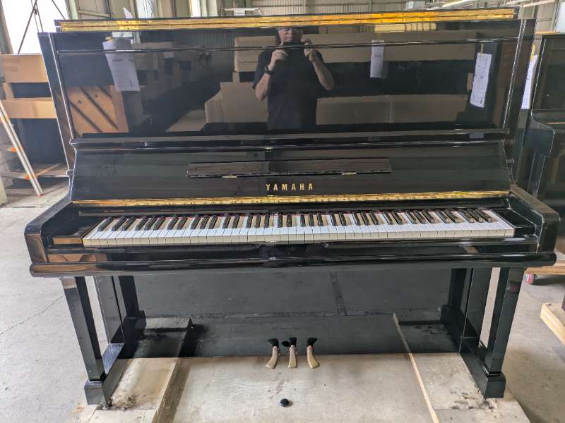 YAMAHA