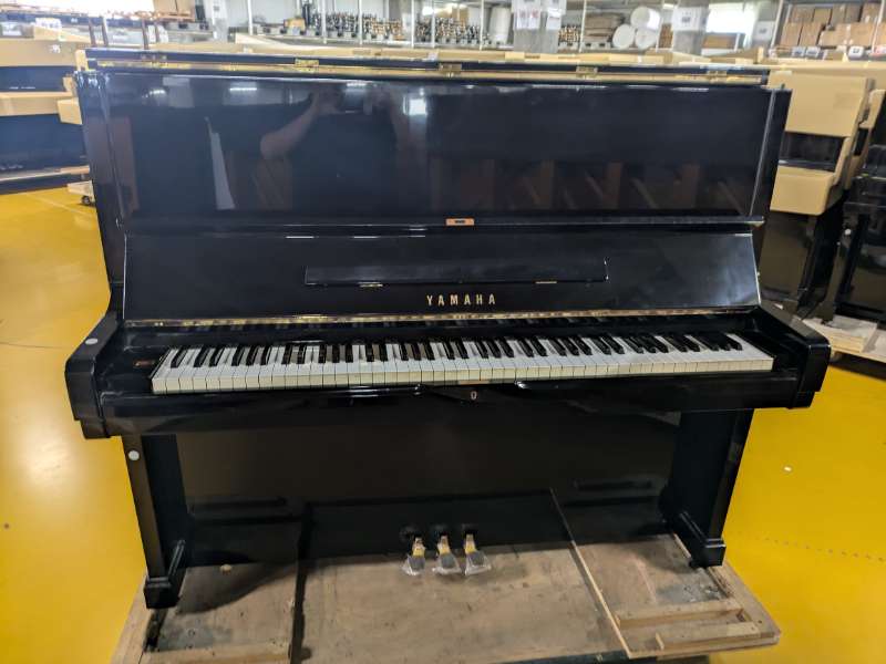 YAMAHA