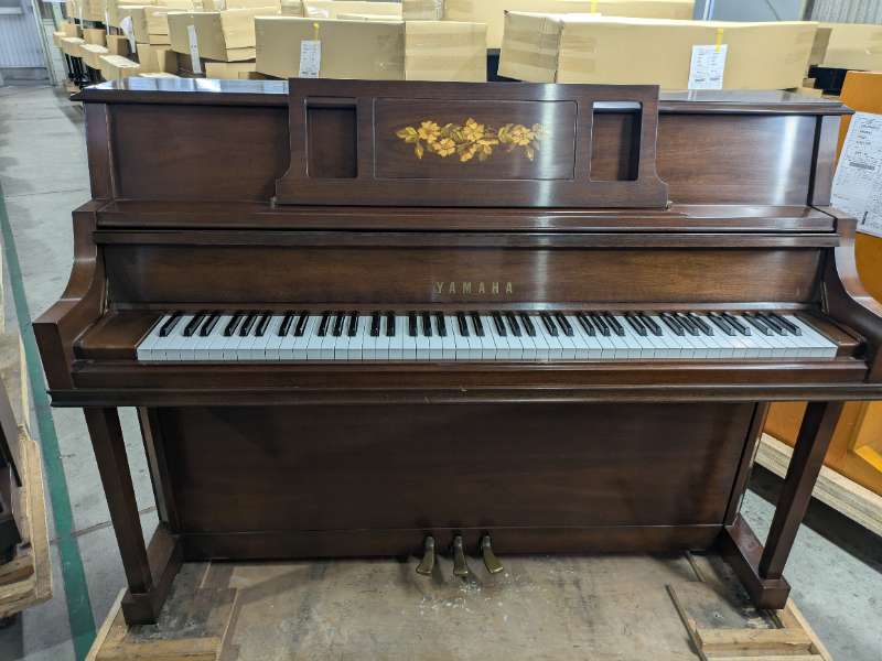 YAMAHA