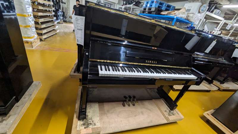 YAMAHA