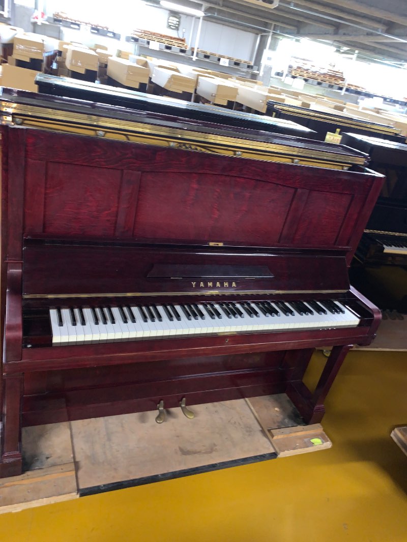 YAMAHA