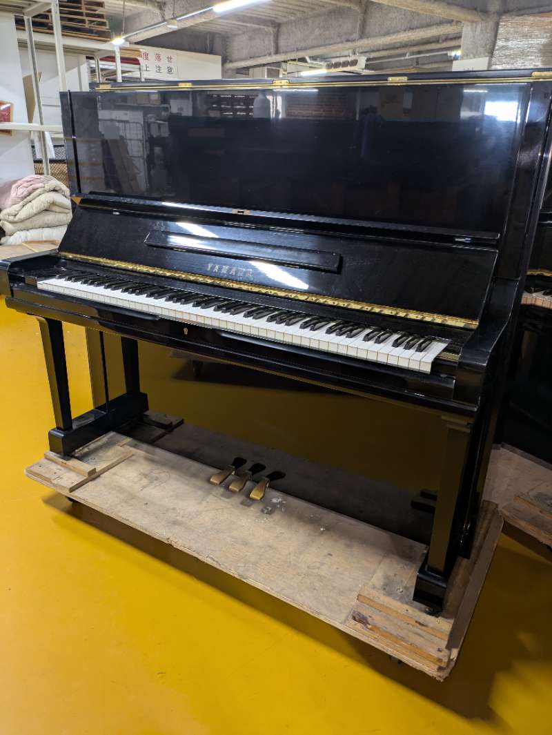 YAMAHA