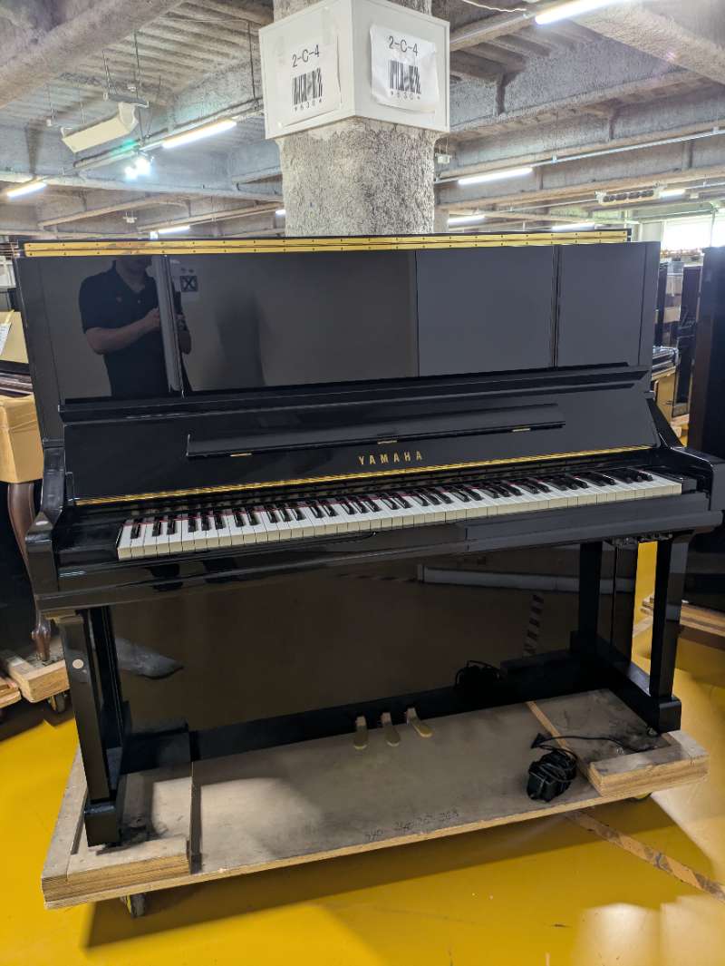 YAMAHA