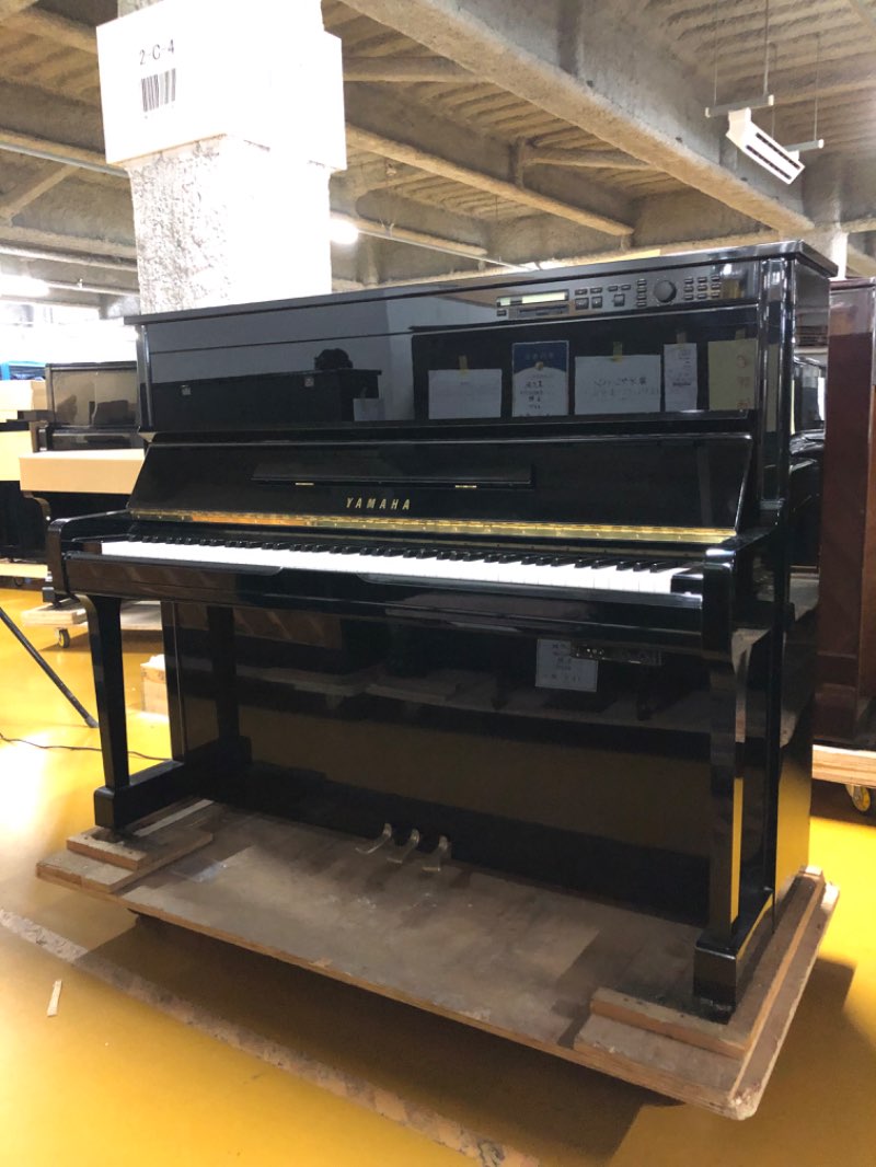 YAMAHA