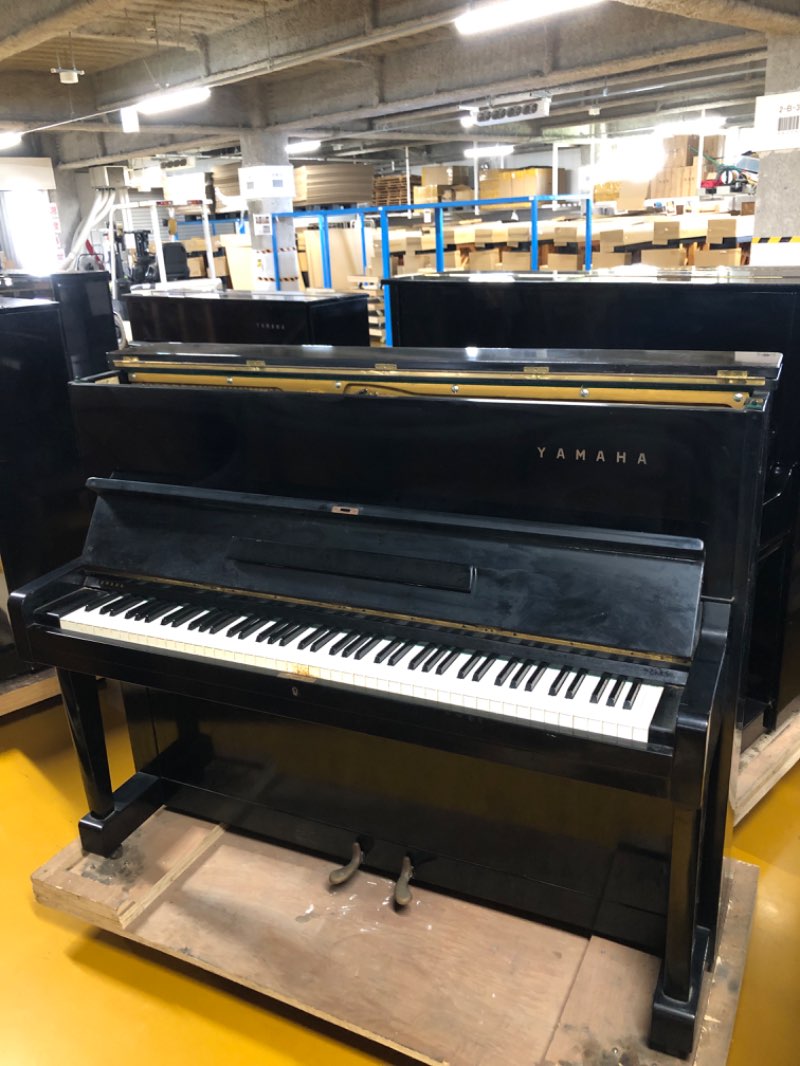 YAMAHA