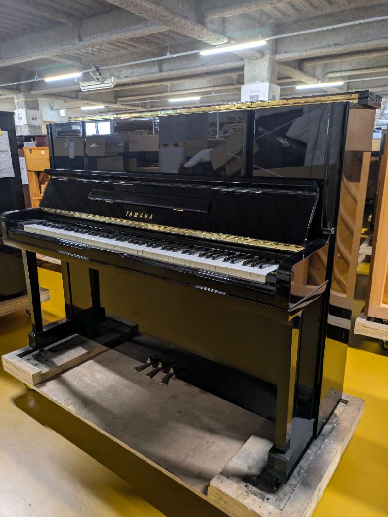 YAMAHA