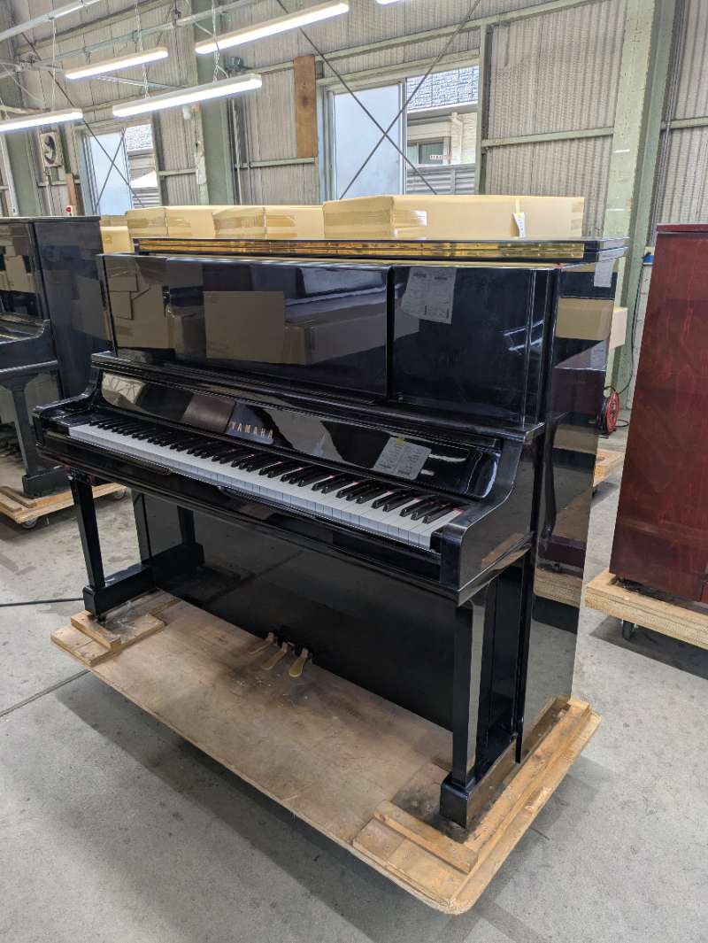YAMAHA