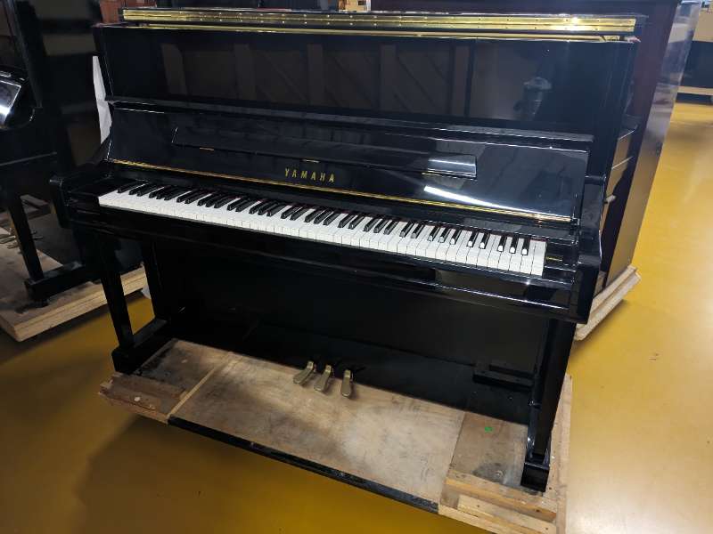 YAMAHA
