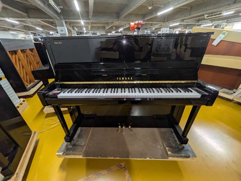 YAMAHA