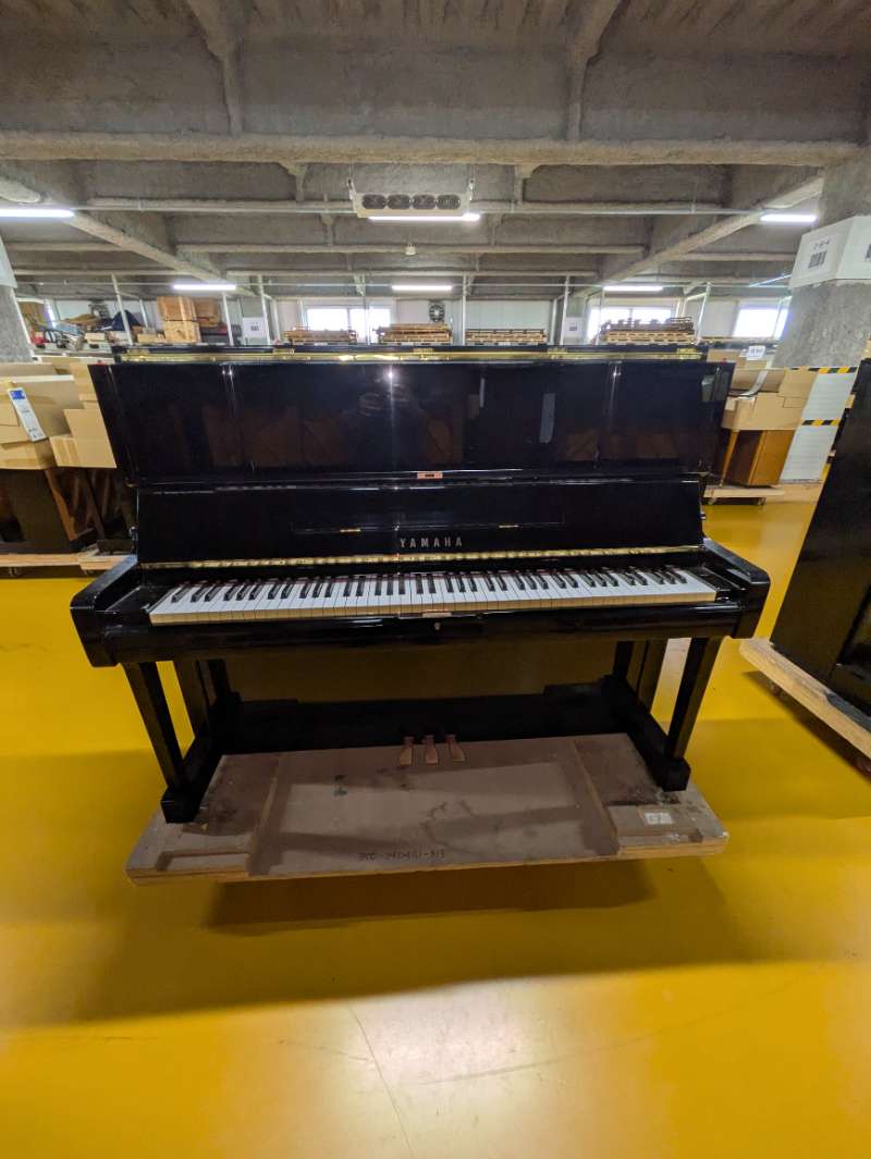 YAMAHA