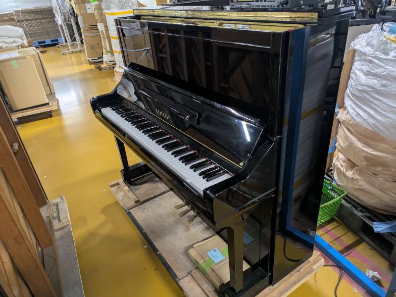 YAMAHA