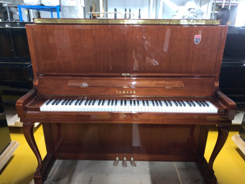 YAMAHA