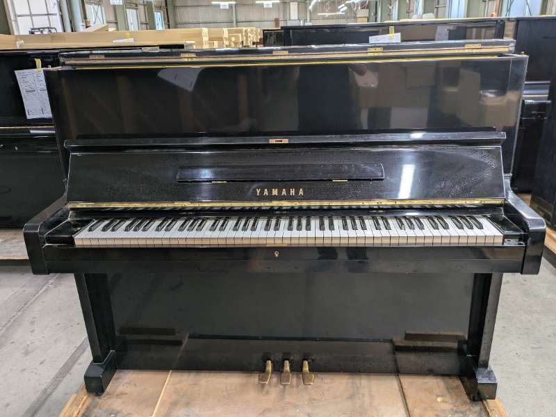 YAMAHA