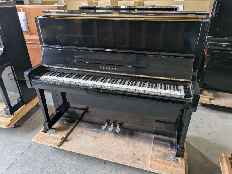 YAMAHA