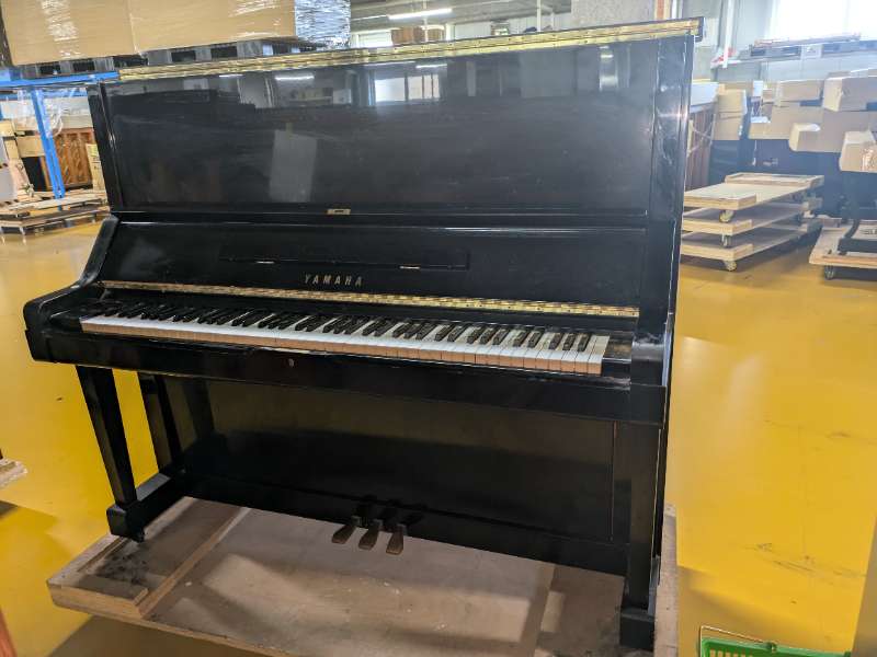 YAMAHA