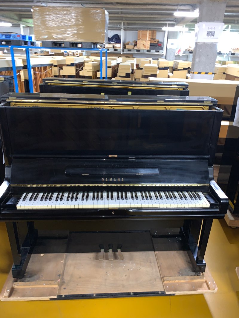YAMAHA