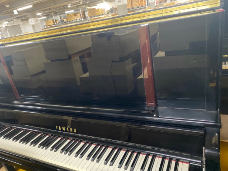 YAMAHA
