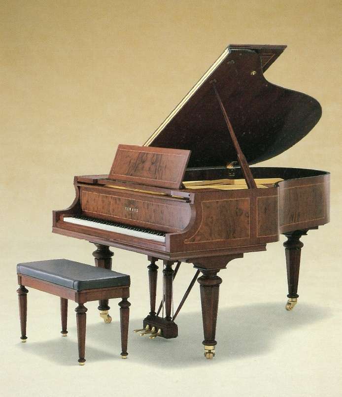 YAMAHA