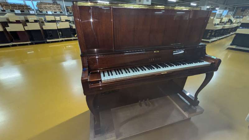 YAMAHA